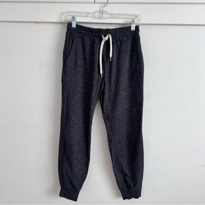 Vuori heather gray drawstring joggers